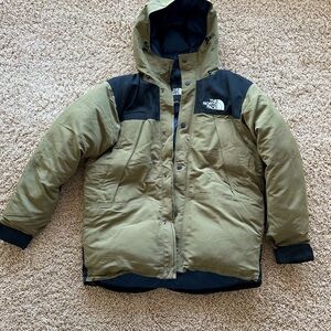 Mens north face winter jacket